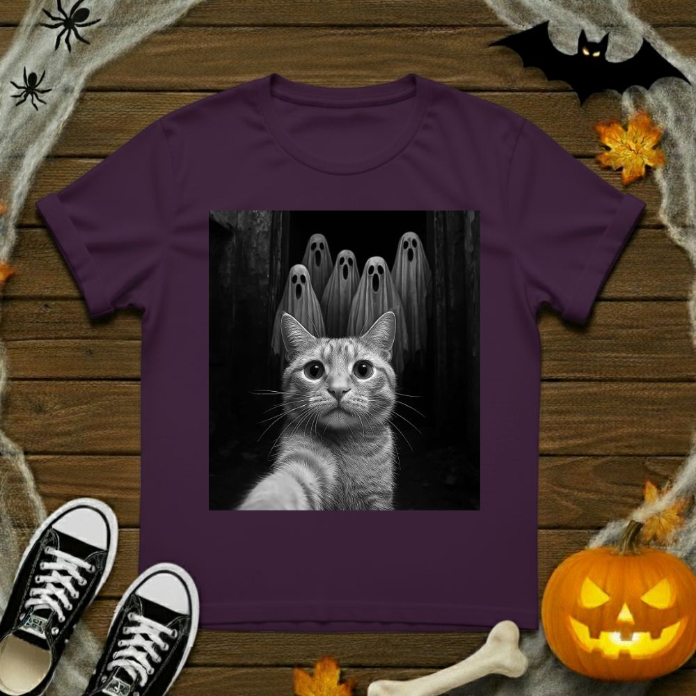 Cat Selfie With Ghosts T-Shirt