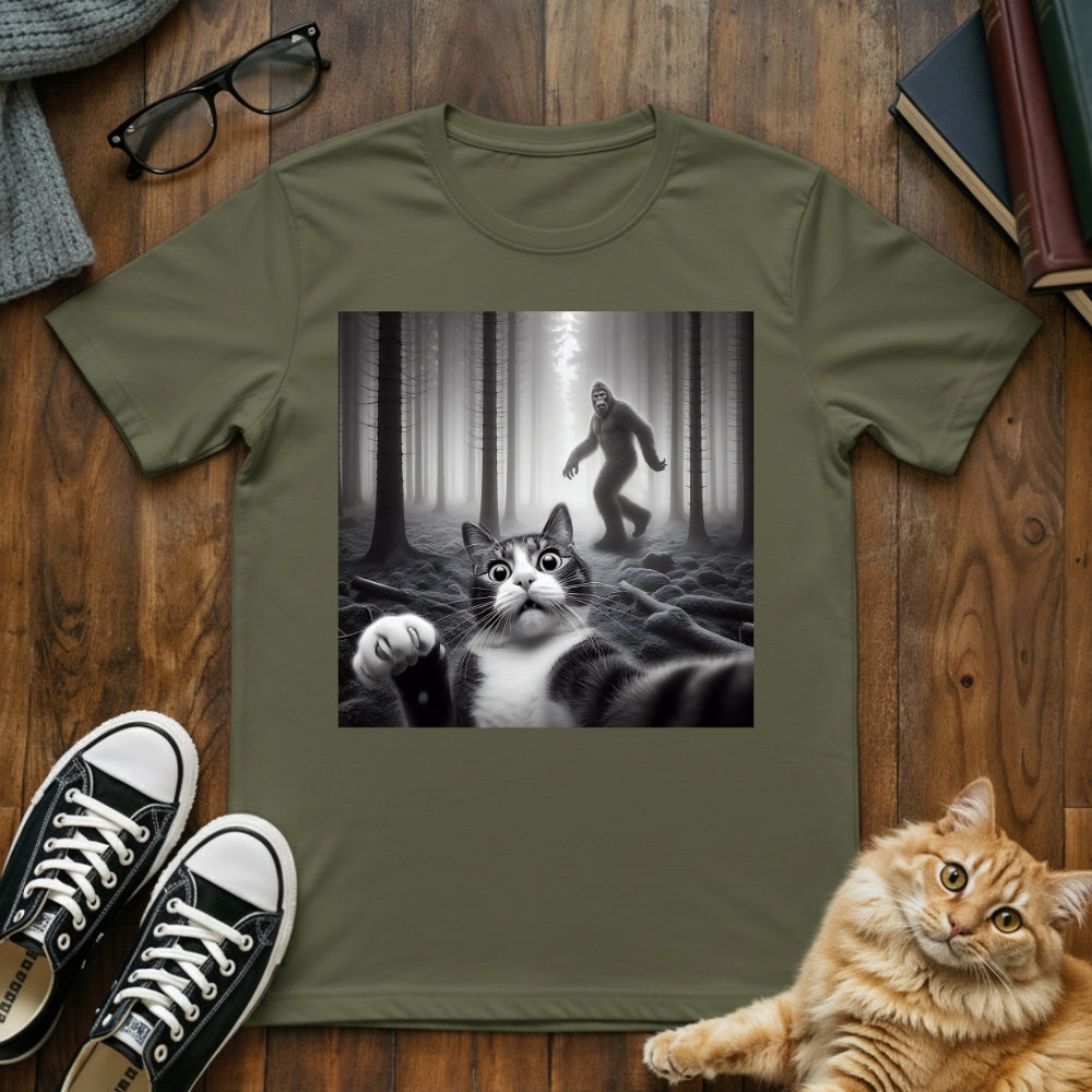 Cat Selfie With Bigfoot T-Shirt