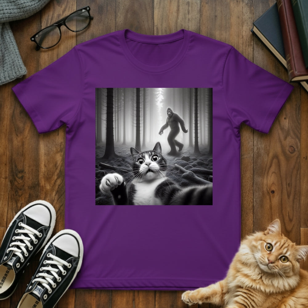 Cat Selfie With Bigfoot T-Shirt