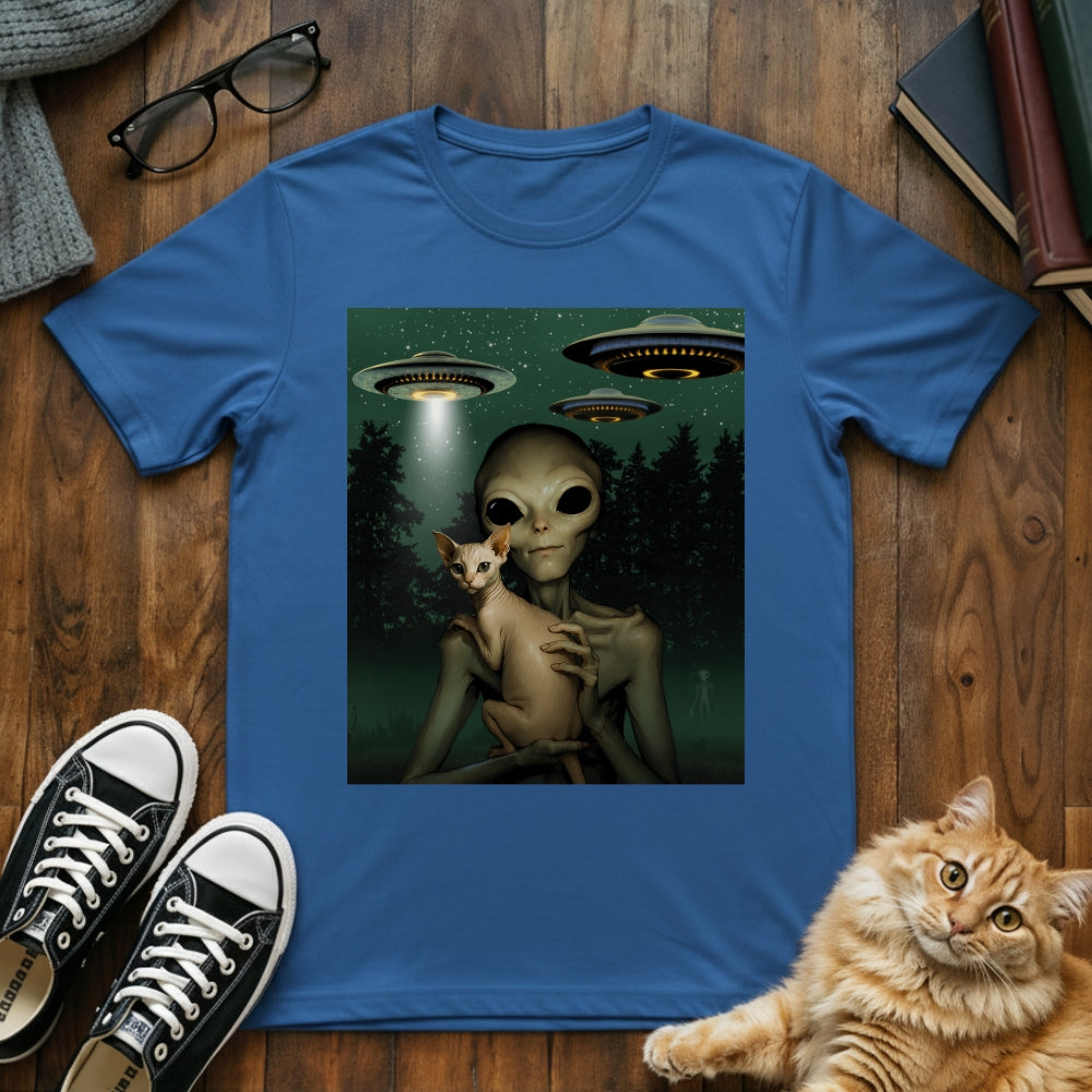 Alien & Sphynx Cat UFO T-Shirt
