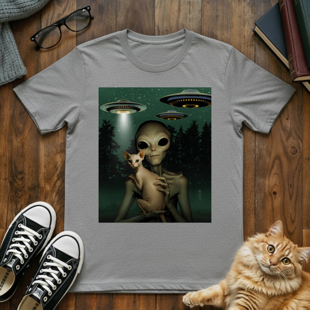 Alien & Sphynx Cat UFO T-Shirt